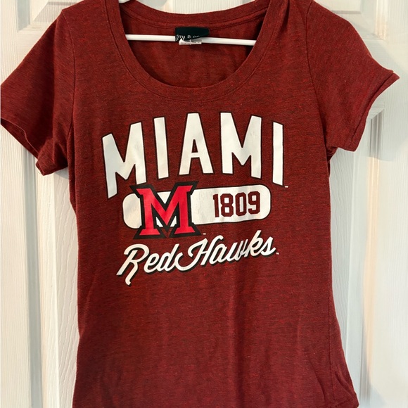 Miami RedHawks Graphic Tee Women’s Large Red NCAA College Shirt 5th & Ocean - Picture 4 of 4